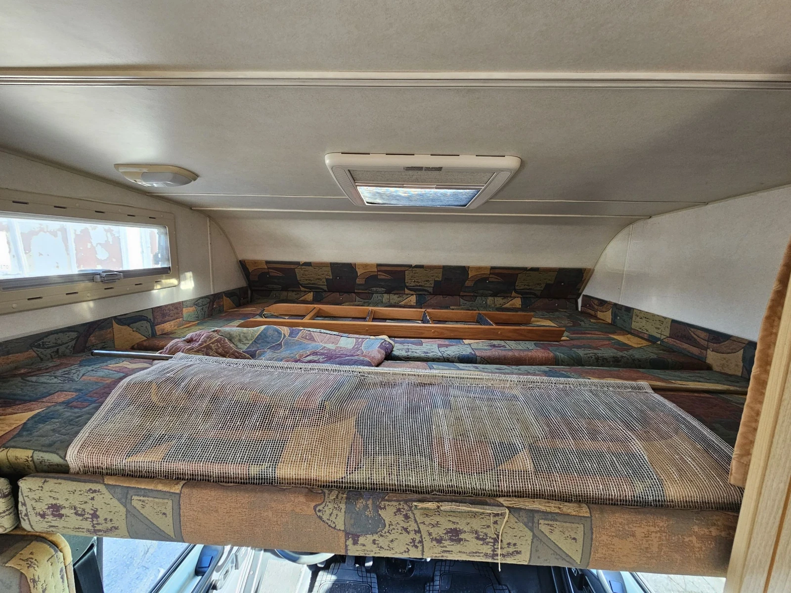 Кемпер Euramobil 2.5 TD - изображение 10