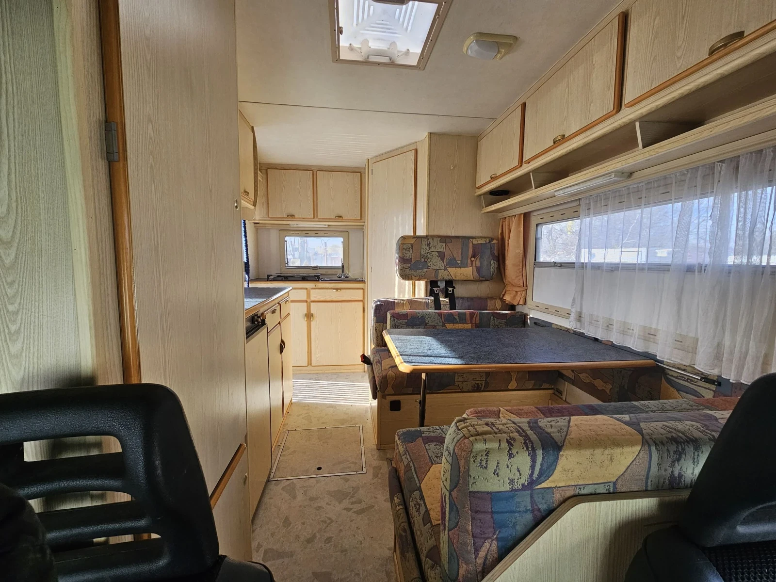 Кемпер Euramobil 2.5 TD - изображение 7