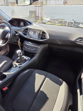 Peugeot 308, снимка 9