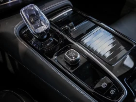 Volvo S90 T8 Recharge AWD = Ultimate Dark = Гаранция, снимка 9