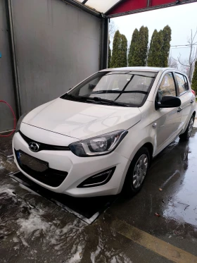 Hyundai I20 3, 5л. на 100км., 6 скорости.
