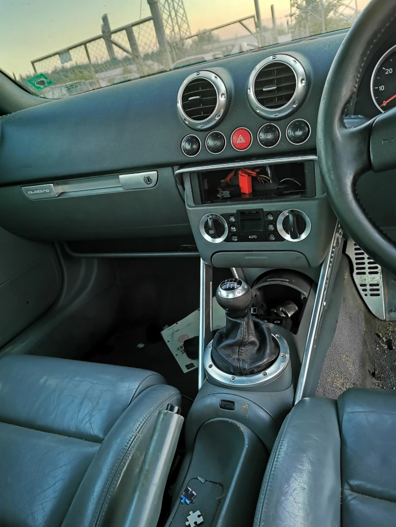 Audi Tt 1.8Т бам quattro , снимка 9 - Автомобили и джипове - 42620376