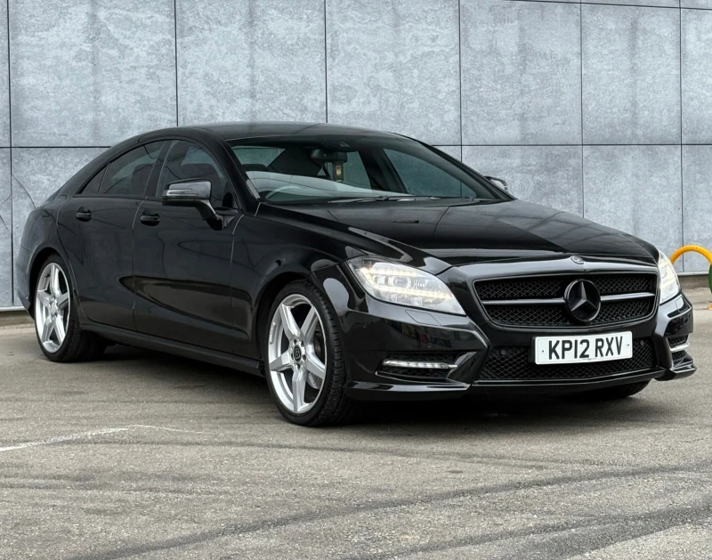 Mercedes-Benz CLS AMG///63/black edition/Pack/UK/Без забележки/FULL/, снимка 3 - Автомобили и джипове - 48207598