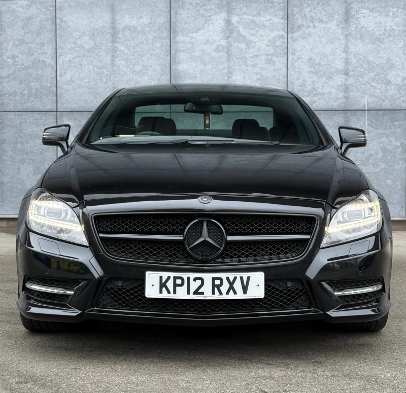 Mercedes-Benz CLS AMG///63/black edition/Pack/UK/Без забележки/FULL/, снимка 2 - Автомобили и джипове - 48207598