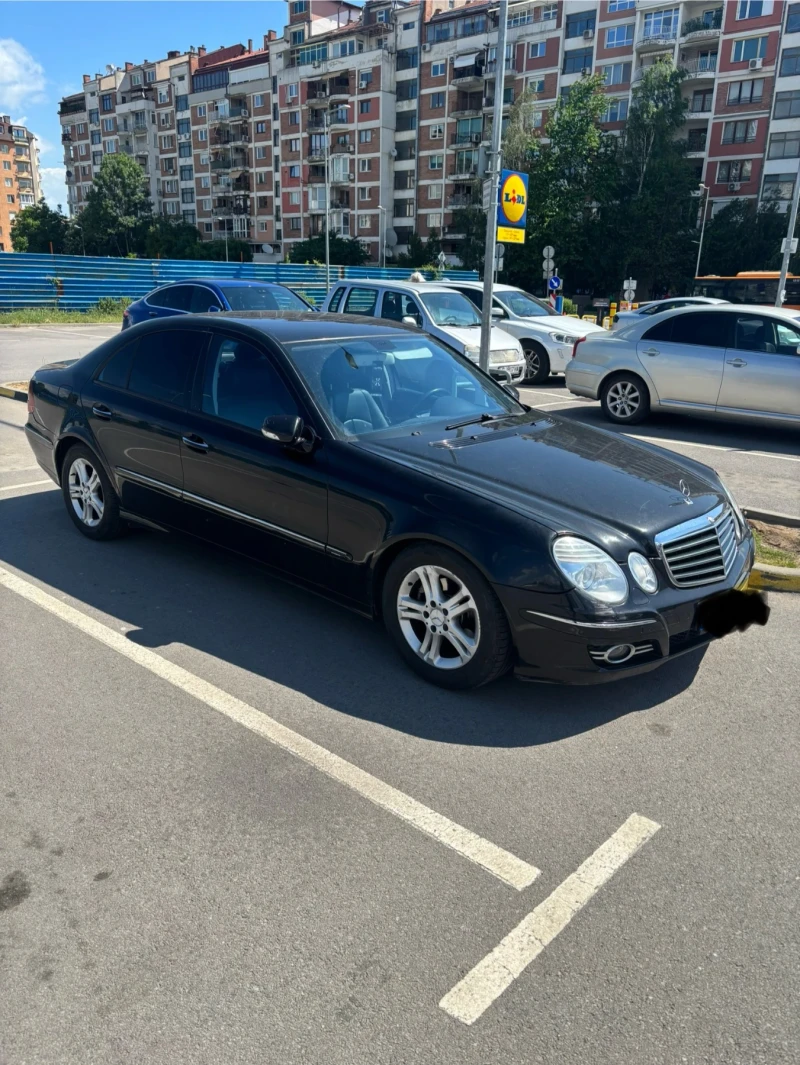 Mercedes-Benz E 220 facelift, снимка 2 - Автомобили и джипове - 52996489