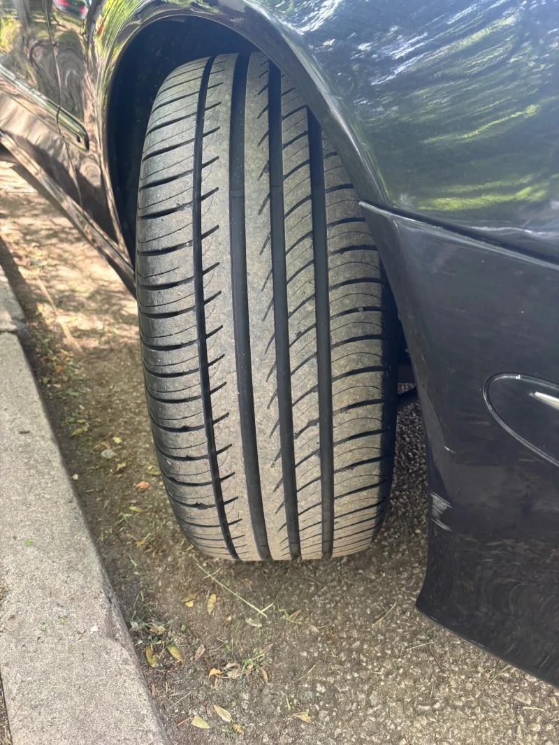 Mercedes-Benz E 220 facelift, снимка 11 - Автомобили и джипове - 52996489