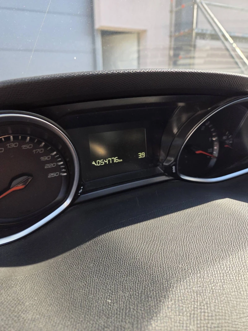 Peugeot 308, снимка 6 - Автомобили и джипове - 52391855