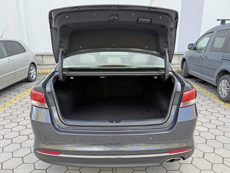 Kia Optima 1.7 CRDI Business Executive, снимка 17 - Автомобили и джипове - 52753207