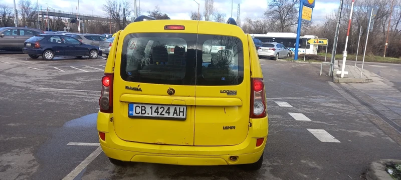 Dacia Logan, снимка 5 - Автомобили и джипове - 52909030