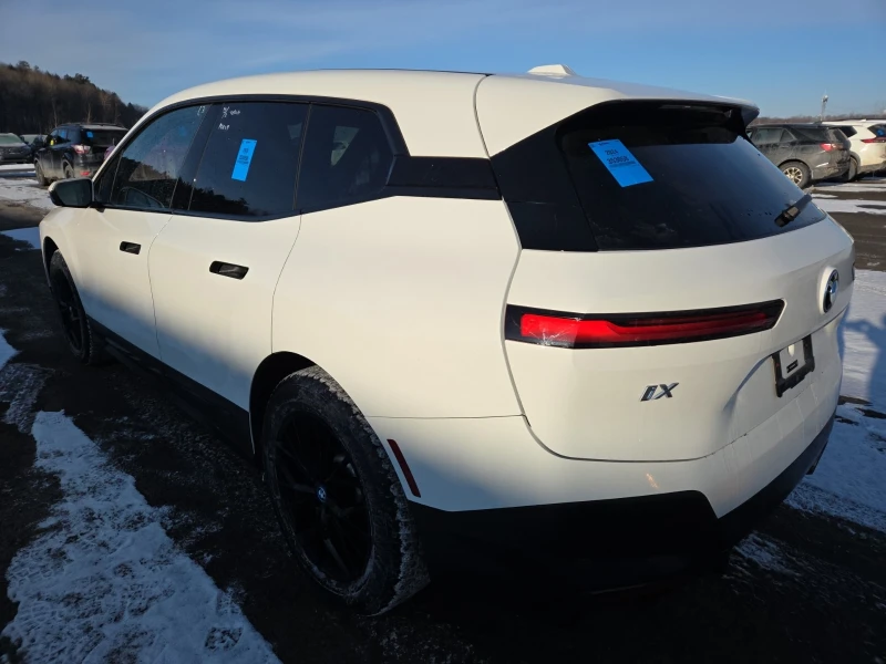 BMW iX xDrive40, снимка 4 - Автомобили и джипове - 53529435