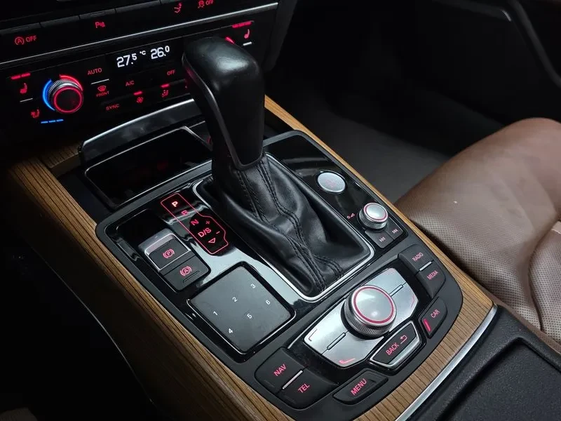 Audi A7 3.0 TDI Quattro, снимка 9 - Автомобили и джипове - 54563111