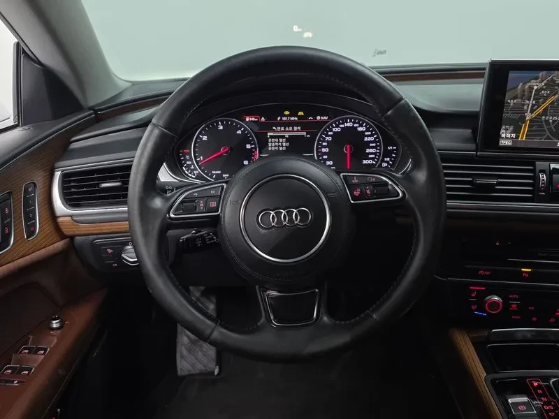 Audi A7 3.0 TDI Quattro, снимка 13 - Автомобили и джипове - 54563111