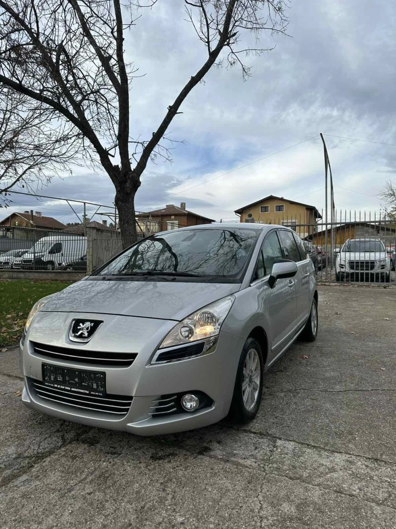 Peugeot 5008, снимка 1