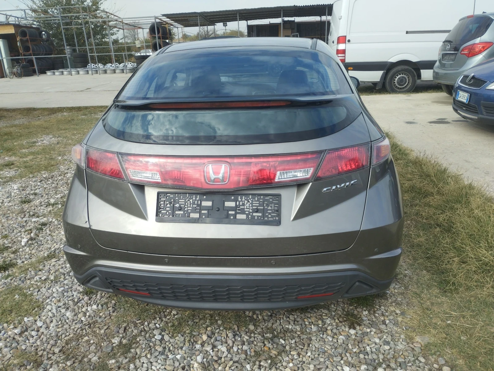 Honda Civic 1.4 - изображение 8