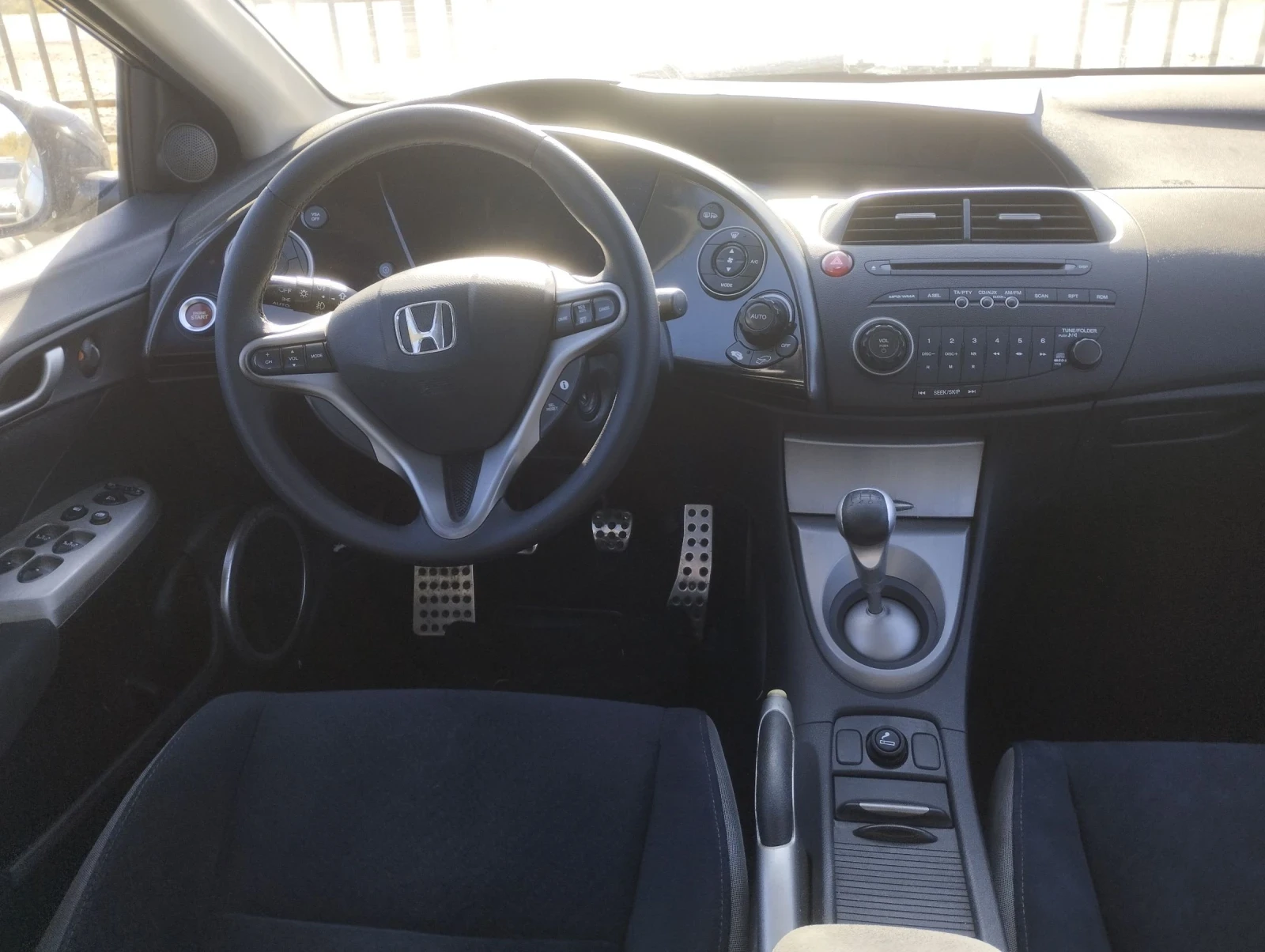 Honda Civic 1.4 - изображение 3