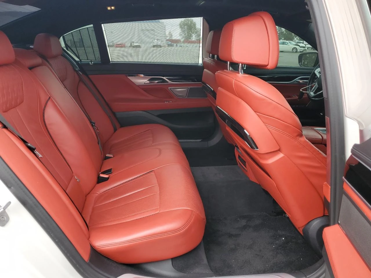BMW 750 M пакет Head-up Harman Kardon - изображение 10