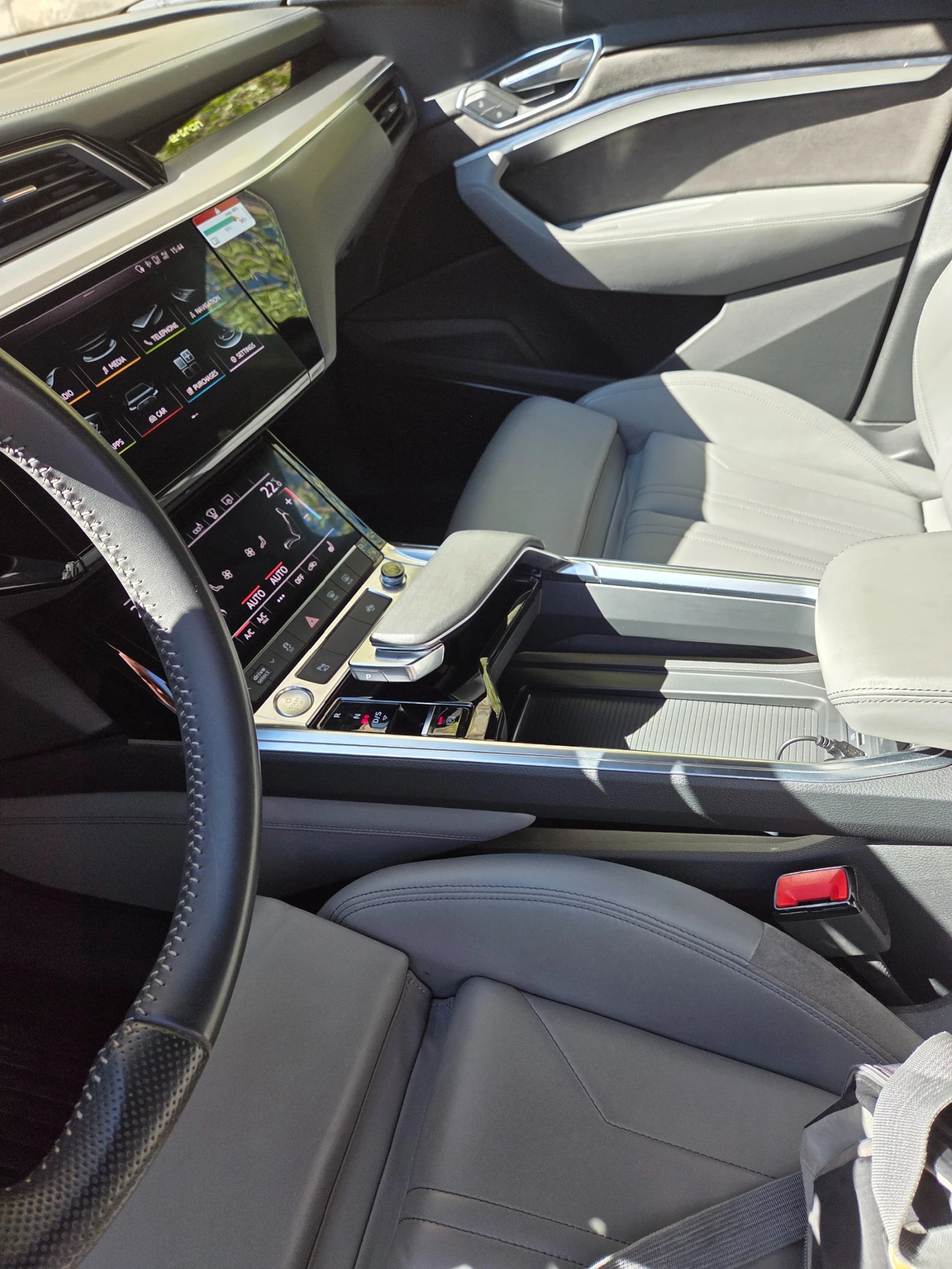 Audi E-Tron 55 Advanced /Bang&Olufsen/Head UP/S-line interior/ - изображение 7