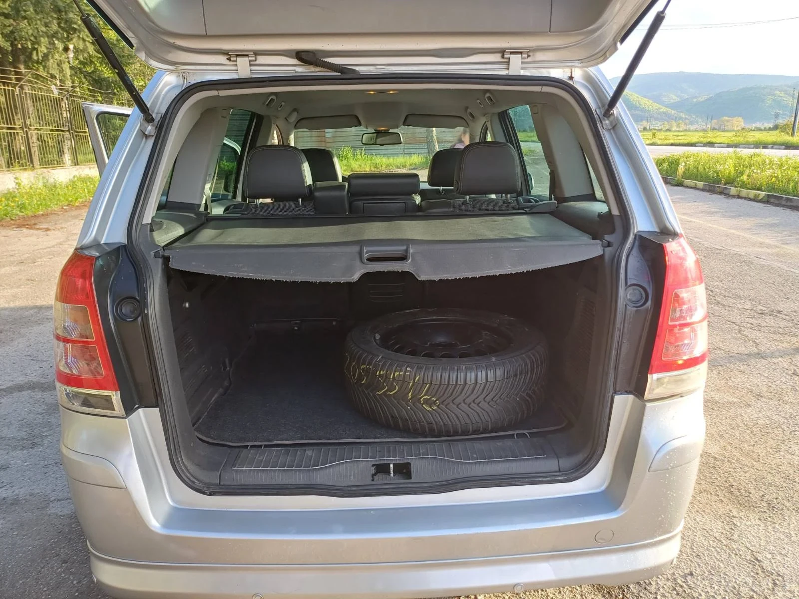 Opel Zafira  - изображение 4