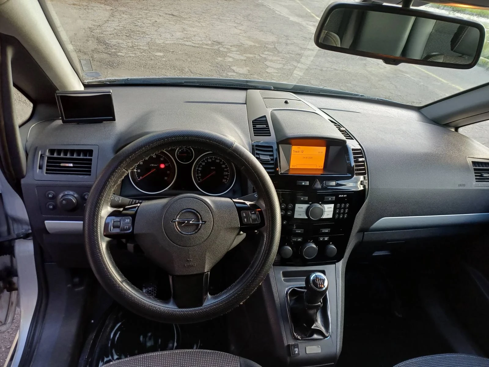 Opel Zafira  - изображение 5