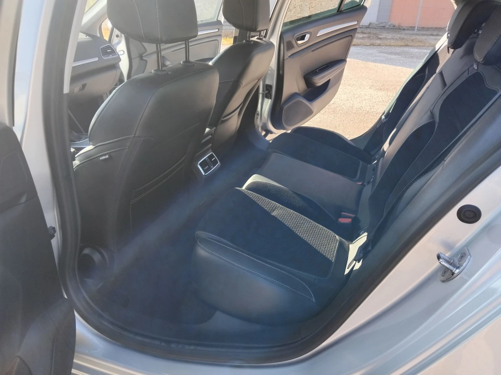 Renault Megane 1.5dci, 4броя, К9К, Един собственик - изображение 7