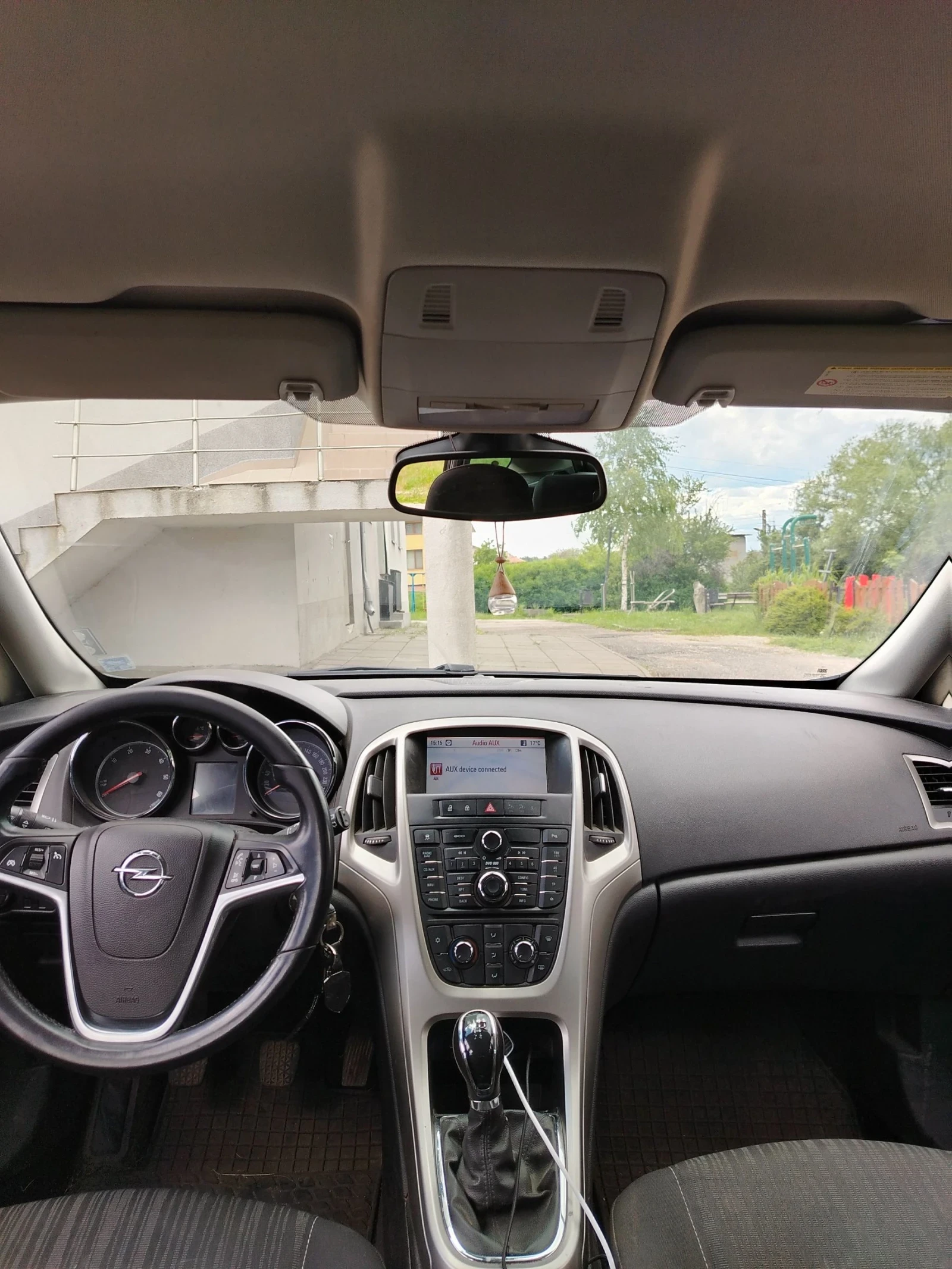 Opel Astra Opel Astra J Sports Tourer 1.3CDTI  - изображение 9