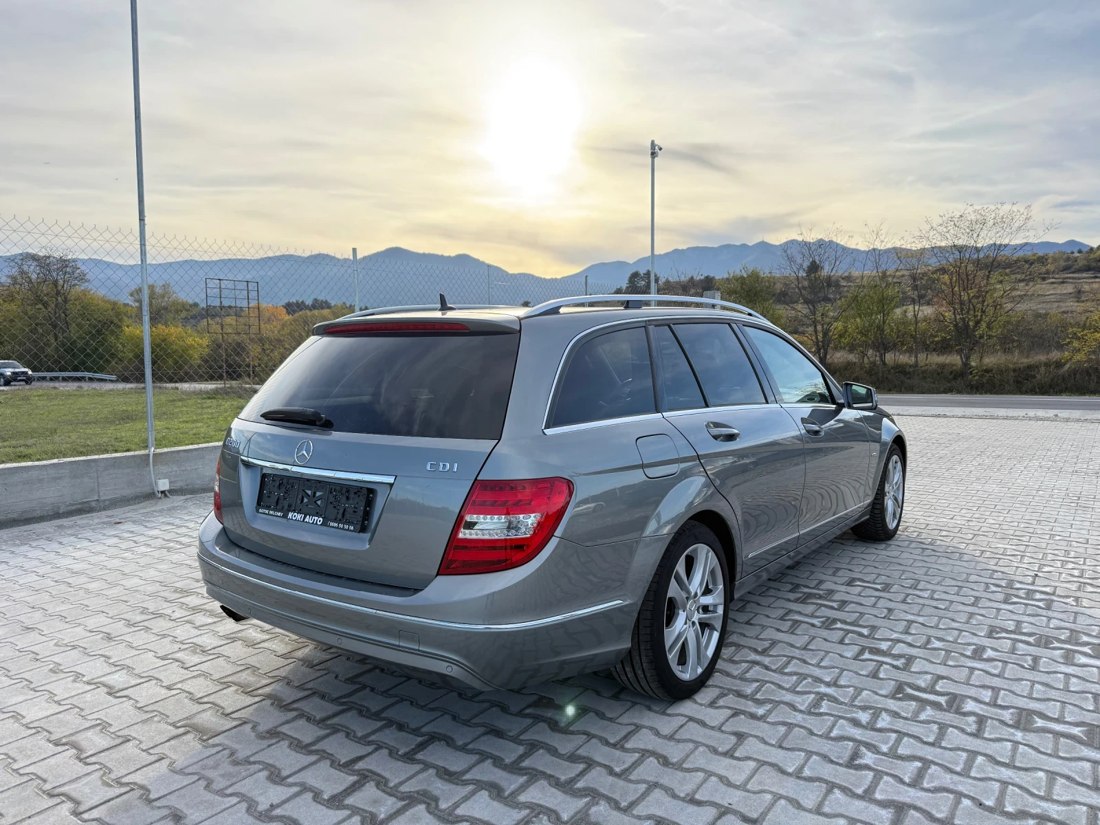 Mercedes-Benz C 200 | Mobile.bg   6