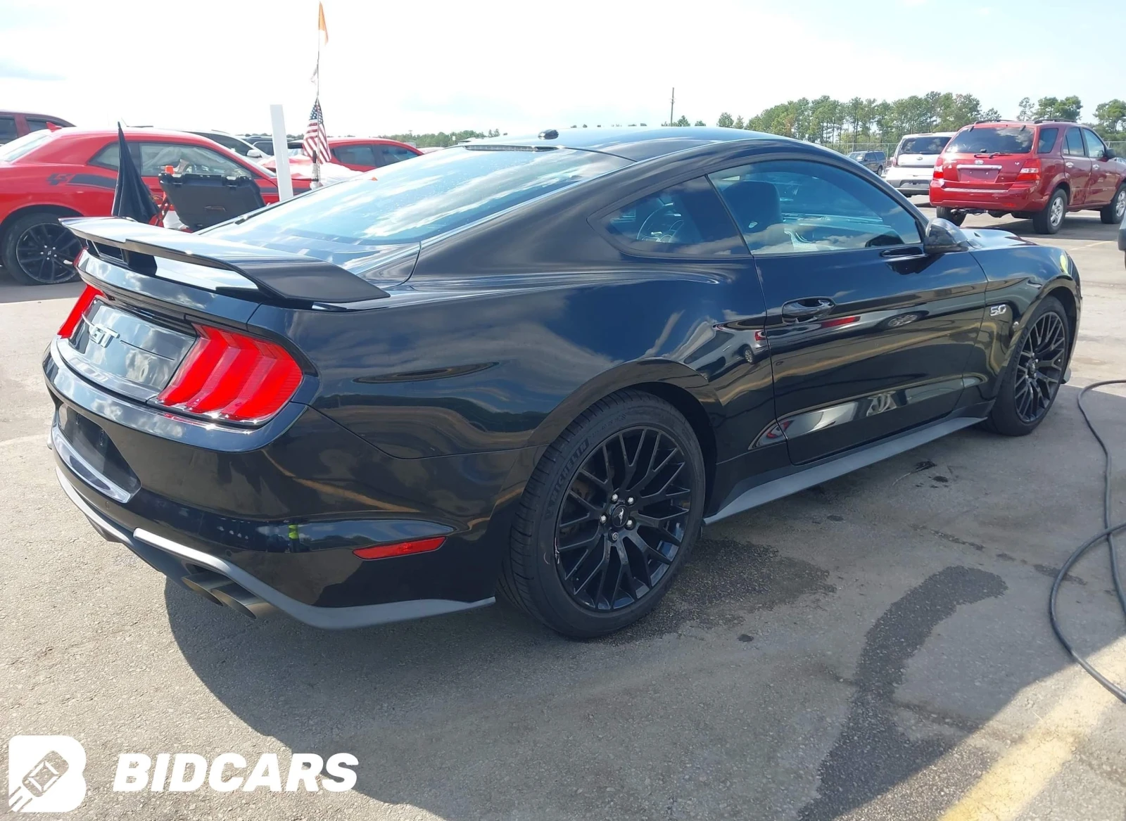 Ford Mustang  - изображение 4