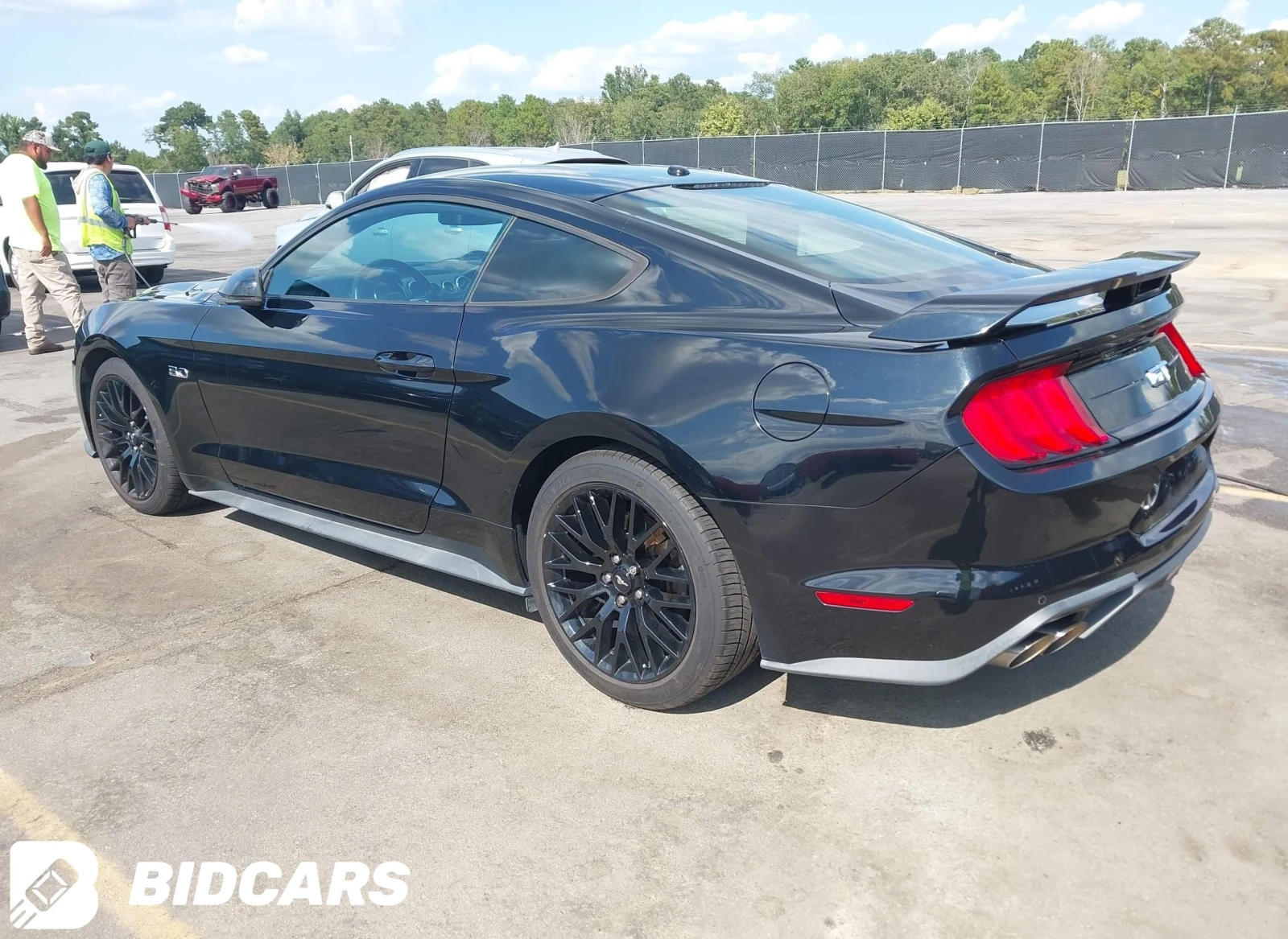 Ford Mustang  - изображение 3