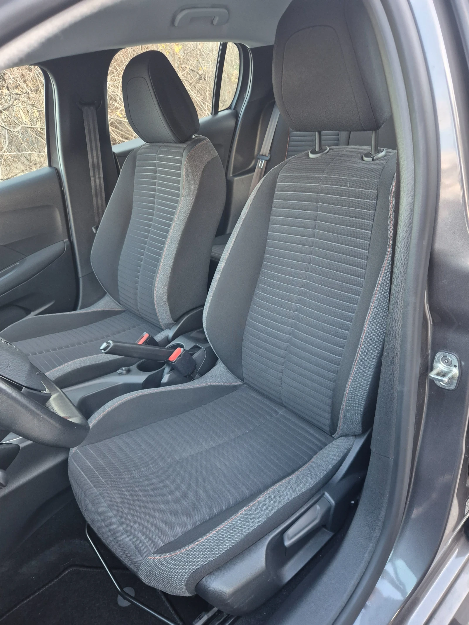 Peugeot 208 1.5HDI | Mobile.bg � ����������� 10