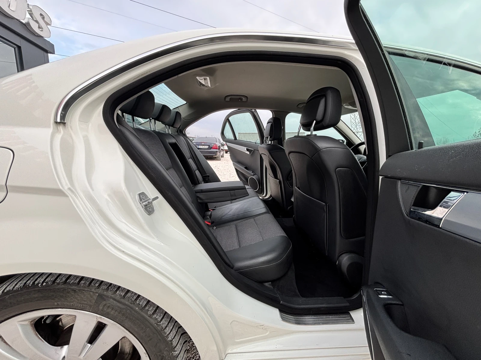 Mercedes-Benz C 220 C200/136К.С/AVANTGARDE/270X.KM/ПЕРФЕКТЕН - изображение 8
