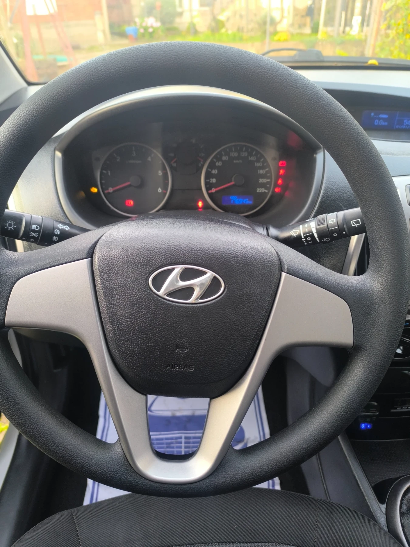 Hyundai I20 3, 5�. �� 100��., 6 ��������. | Mobile.bg � ����������� 16