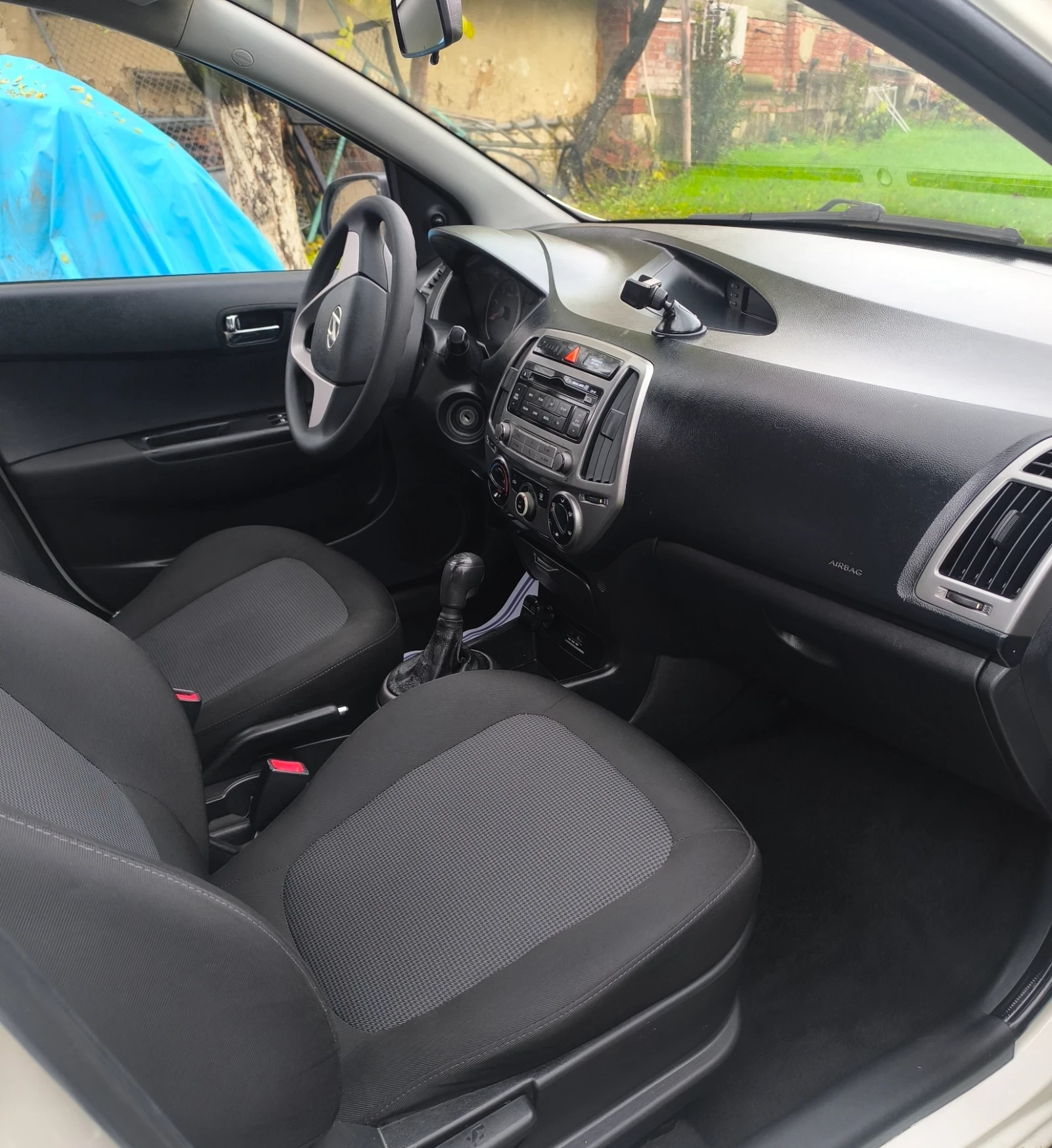 Hyundai I20 3, 5�. �� 100��., 6 ��������. | Mobile.bg � ����������� 13