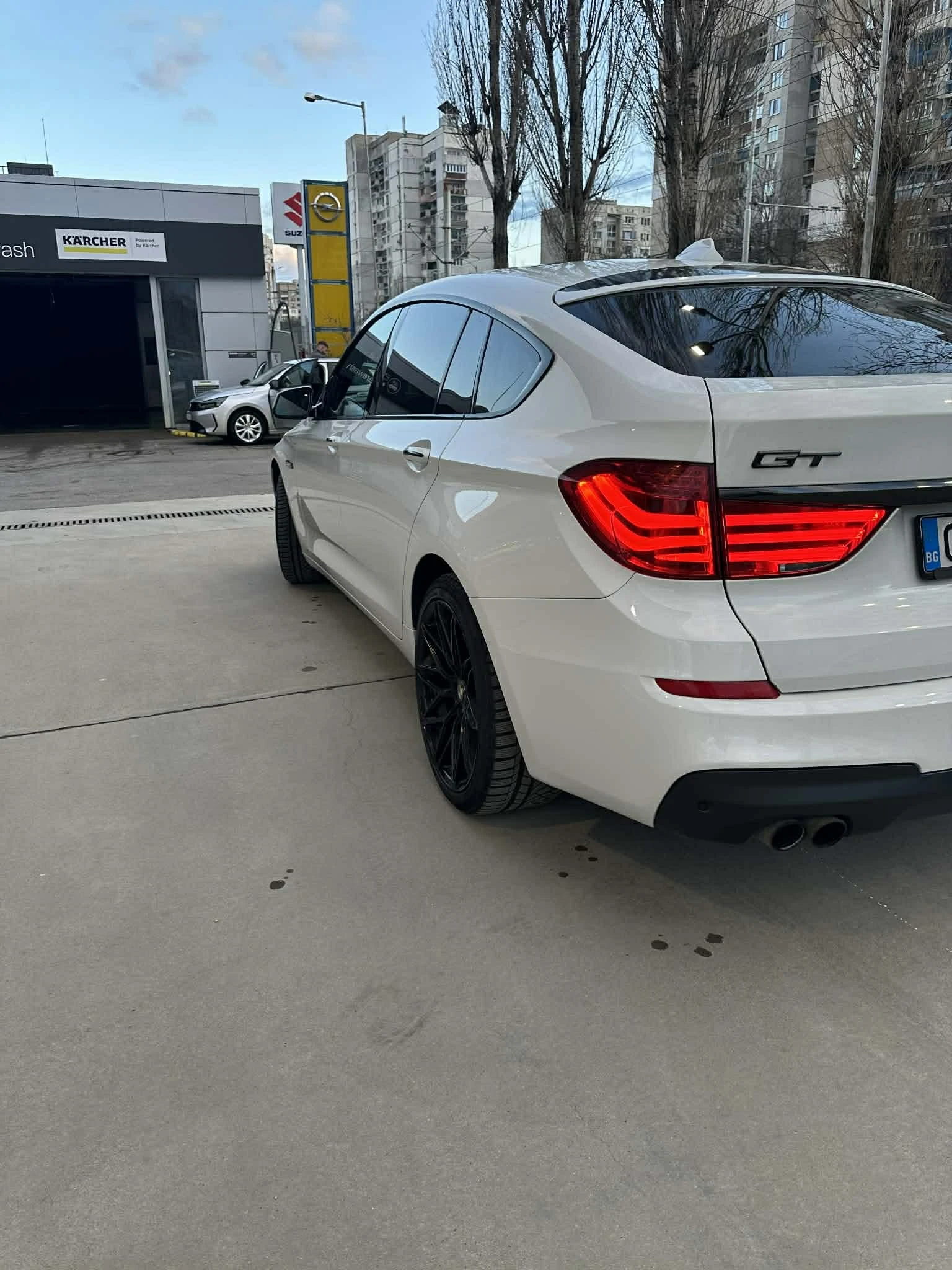 BMW 5 Gran Turismo M-PACK Личен с история, снимка 8 - Автомобили и джипове - 53877474