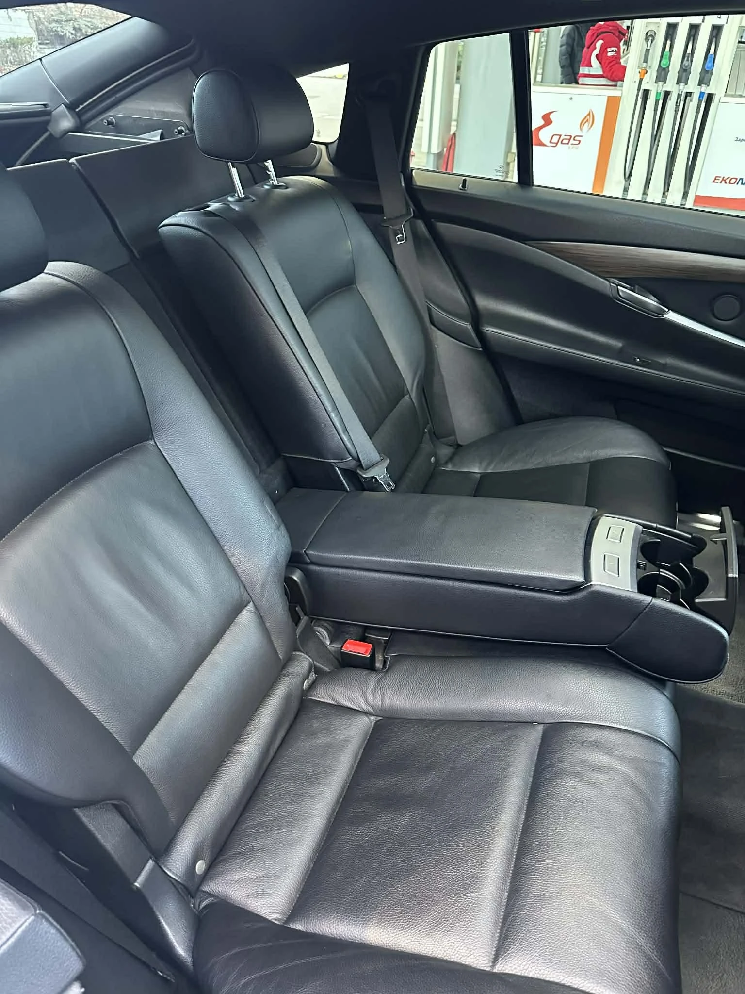 BMW 5 Gran Turismo M-PACK Личен с история, снимка 14 - Автомобили и джипове - 53877474