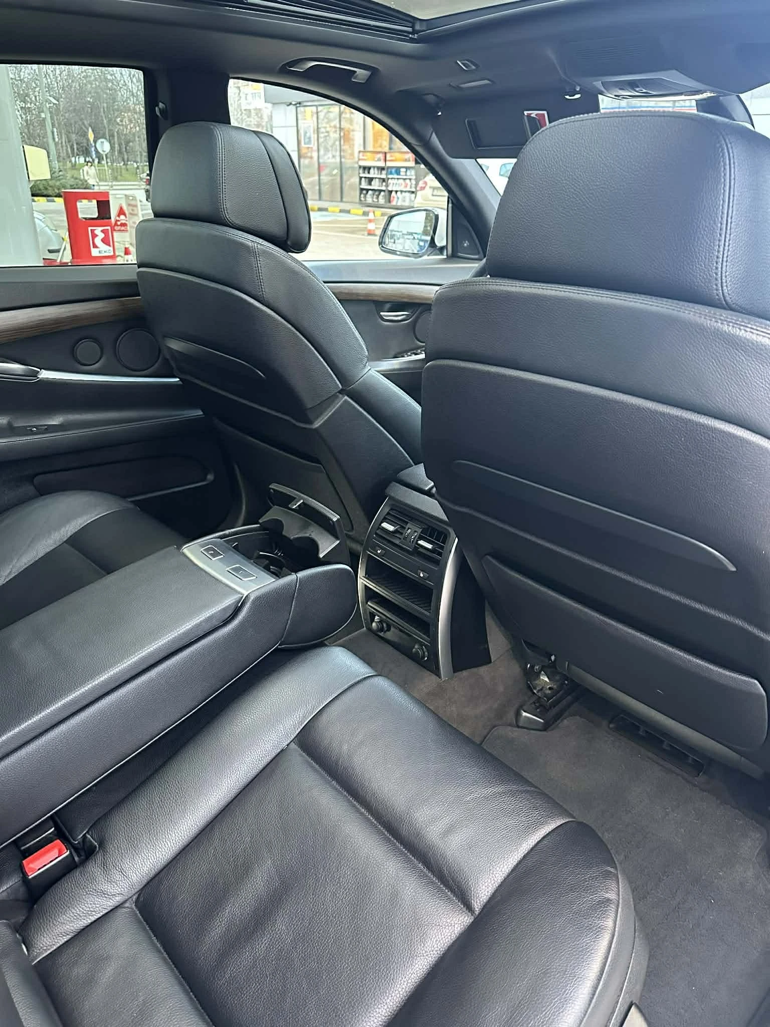 BMW 5 Gran Turismo M-PACK Личен с история, снимка 15 - Автомобили и джипове - 53877474