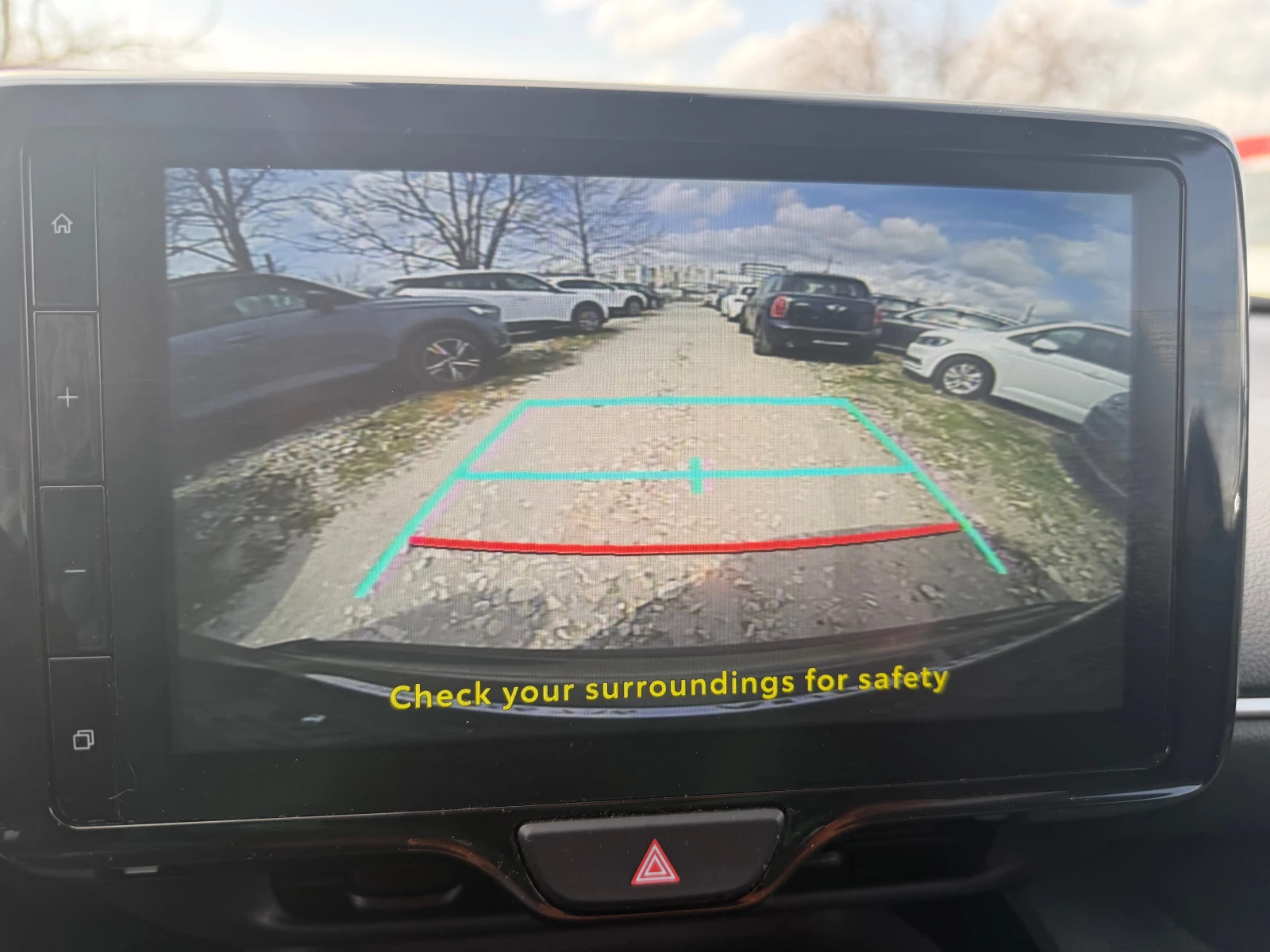 Toyota Yaris Cross 1.5 HIBRID DISTR LINE ASIST NAVI �������� �� 2033 | Mobile.bg � ����������� 16