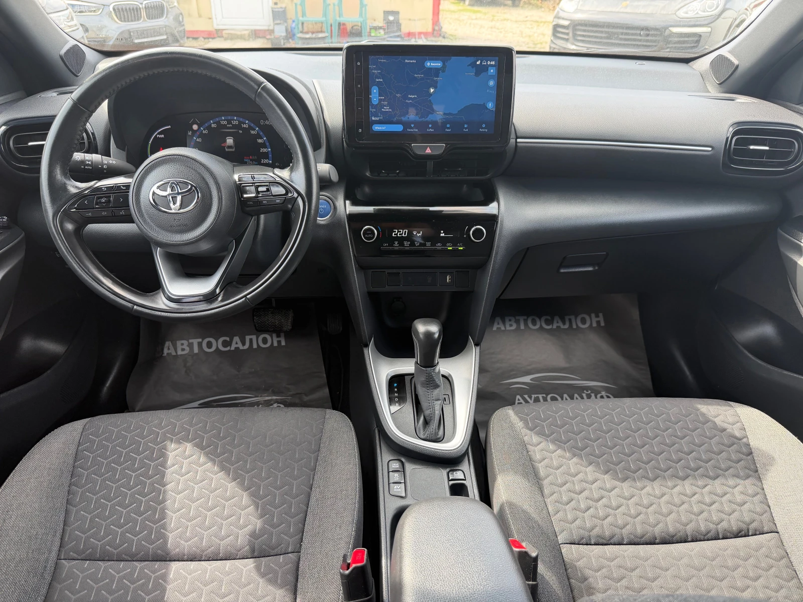 Toyota Yaris Cross 1.5 HIBRID DISTR LINE ASIST NAVI �������� �� 2033 | Mobile.bg � ����������� 8