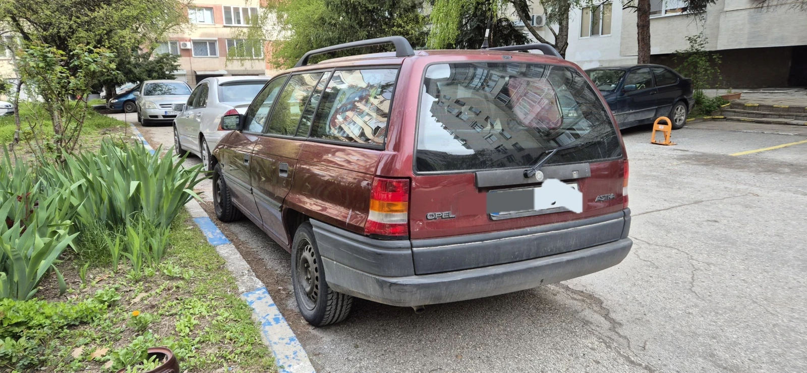 Opel Astra, снимка 3 - Автомобили и джипове - 54178005