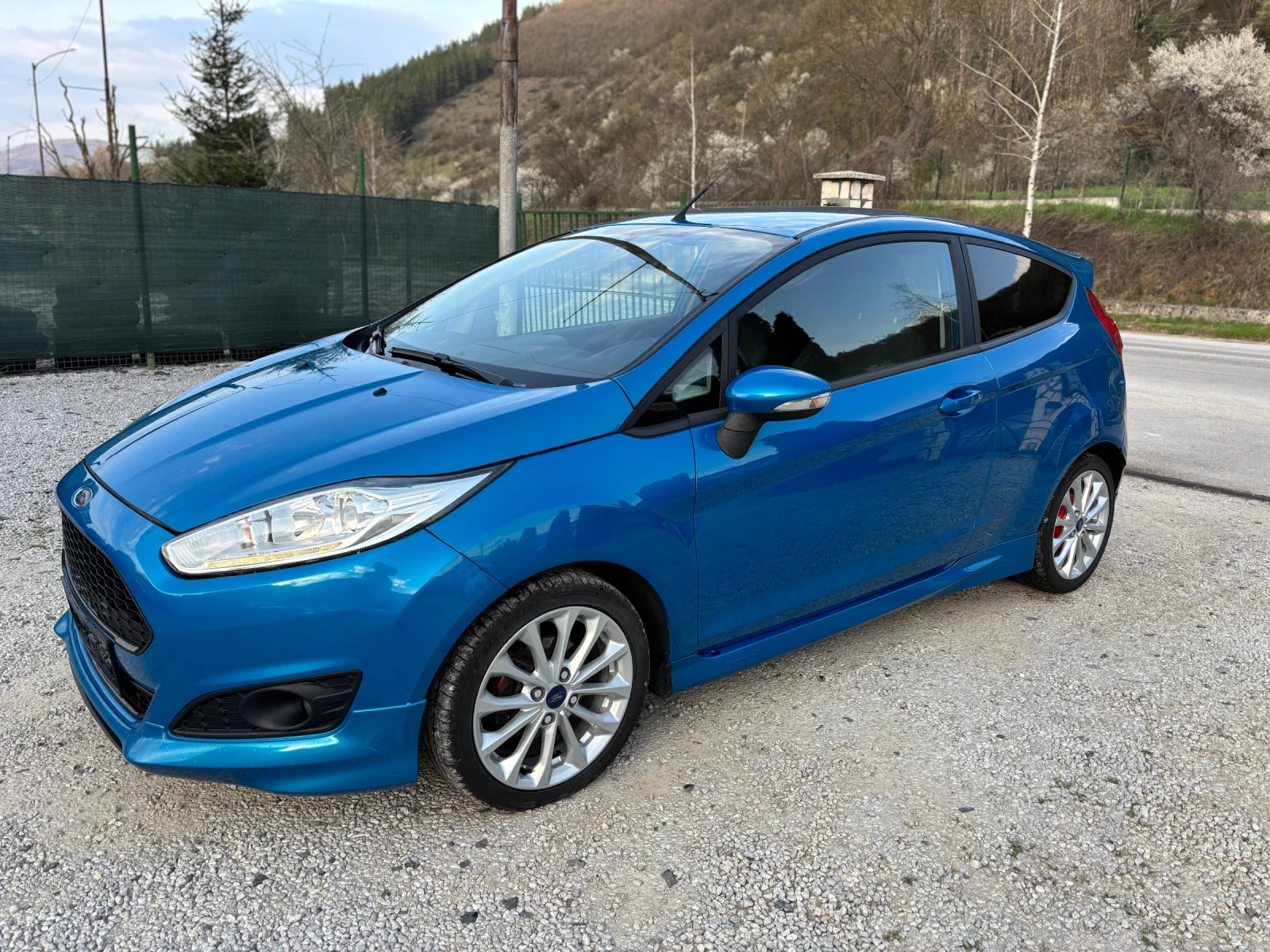 Ford Fiesta Sport 1.6 TDCi, снимка 2 - Автомобили и джипове - 54194836