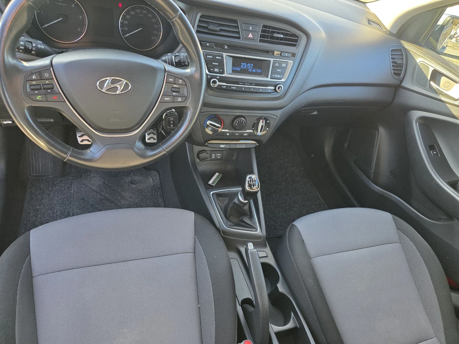 Hyundai I20 1.4D ACTIVE  | Mobile.bg � ����������� 13