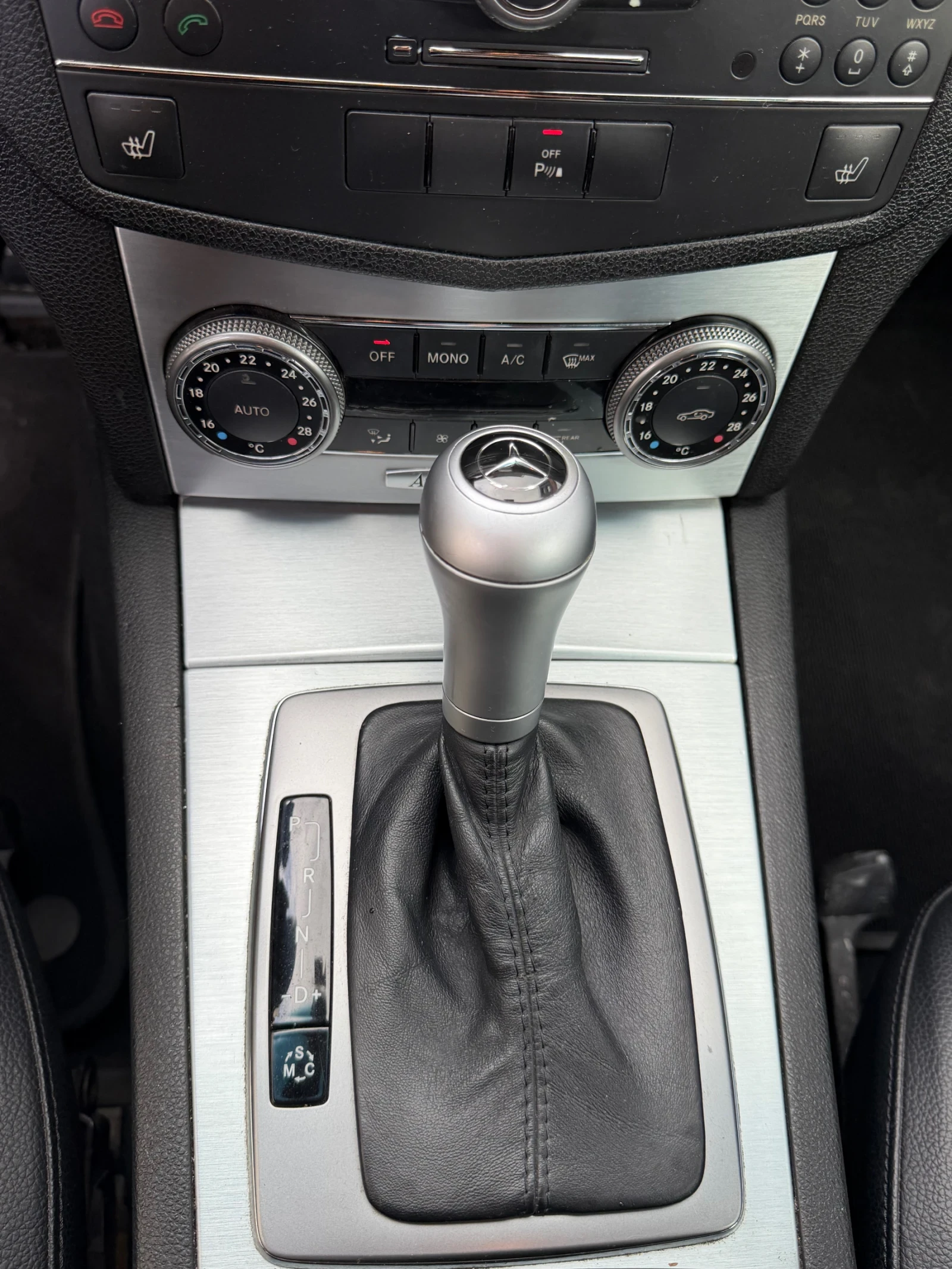 Mercedes-Benz C 220 AMG , снимка 8 - Автомобили и джипове - 54510827