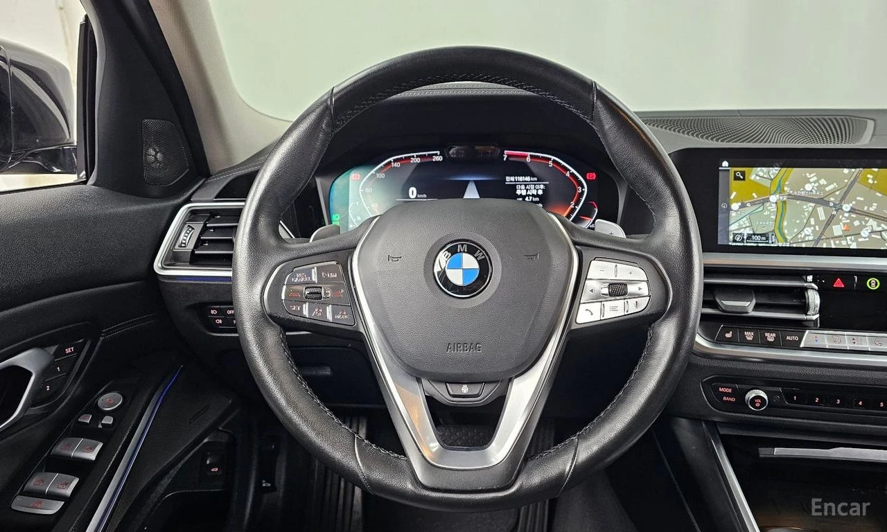 BMW 320 LUXURY* LINE* КАМЕРА* HARMON* KARDON* KЕЙЛЕС* , снимка 7 - Автомобили и джипове - 54644935