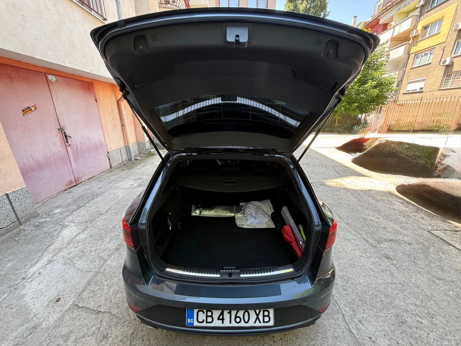Seat Cupra LEON 300ST 4DRIVE, снимка 5 - Автомобили и джипове - 54836335