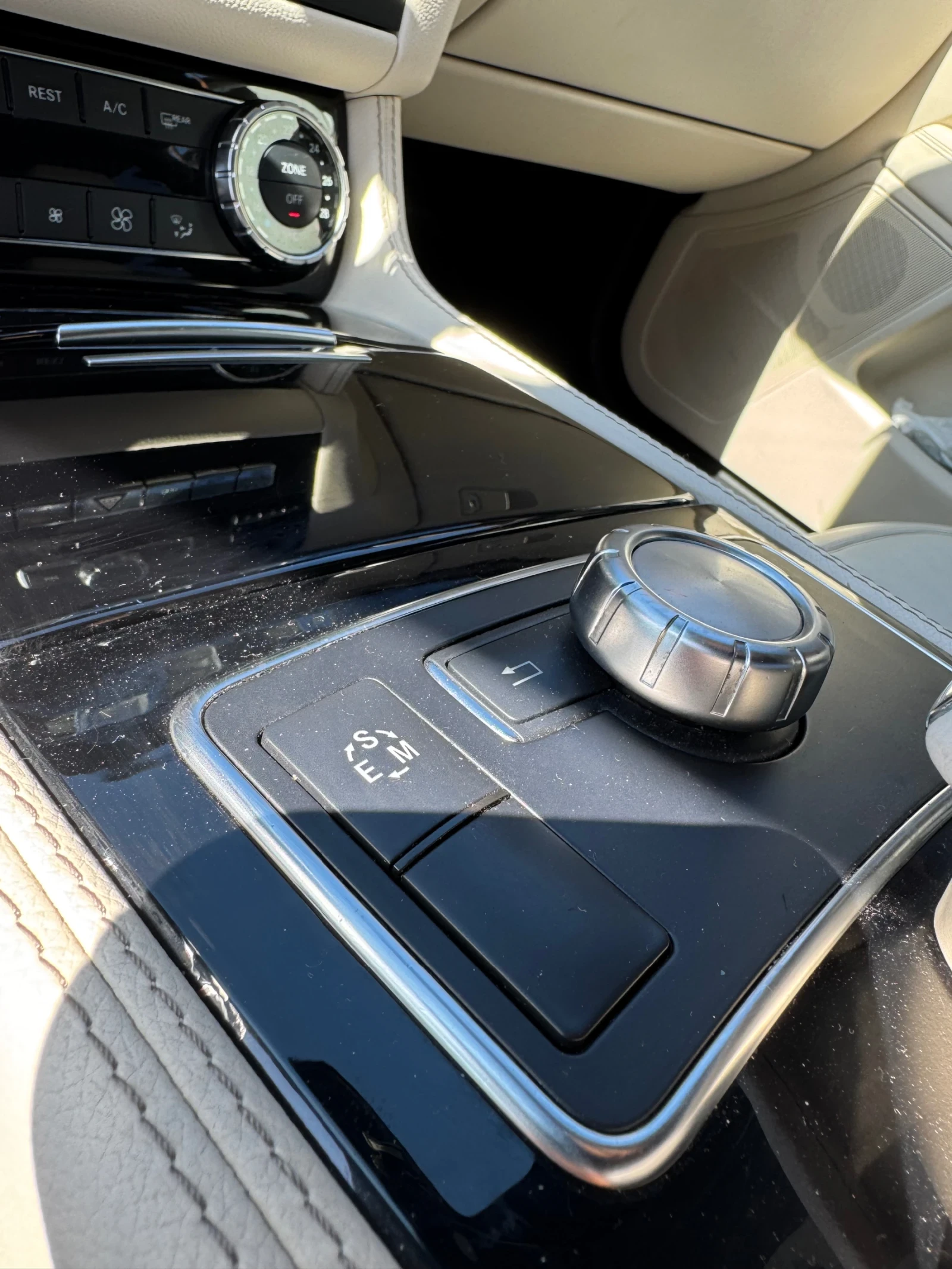 Mercedes-Benz CLS 350 Shooting Brake 4MATIC, снимка 11 - Автомобили и джипове - 55513195