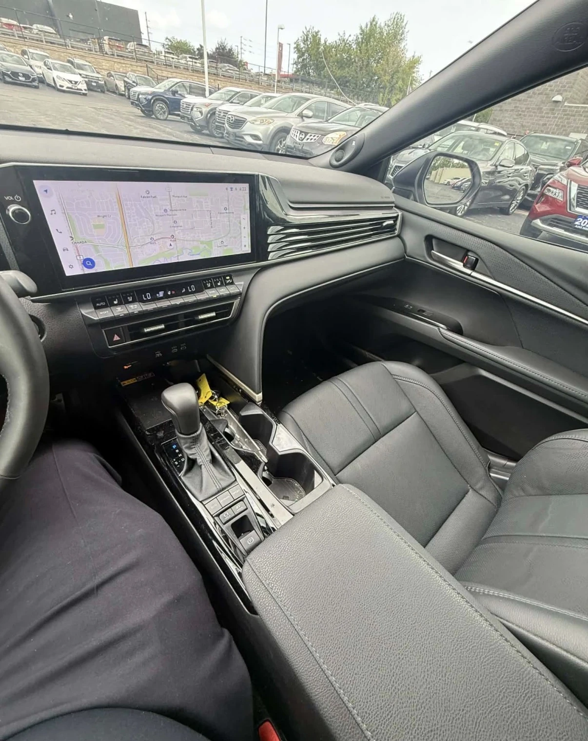 Toyota Camry HYBRID XSE * ЧЕРЕН ИНТЕРИОР * AWD * , снимка 7 - Автомобили и джипове - 55573261