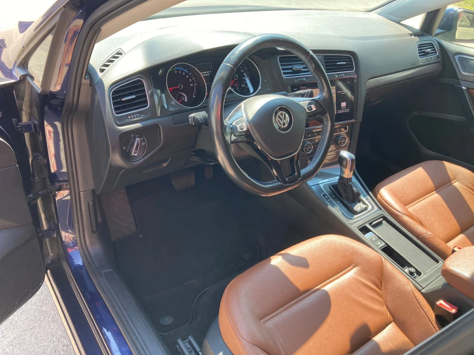 VW Golf, снимка 10 - Автомобили и джипове - 55854153
