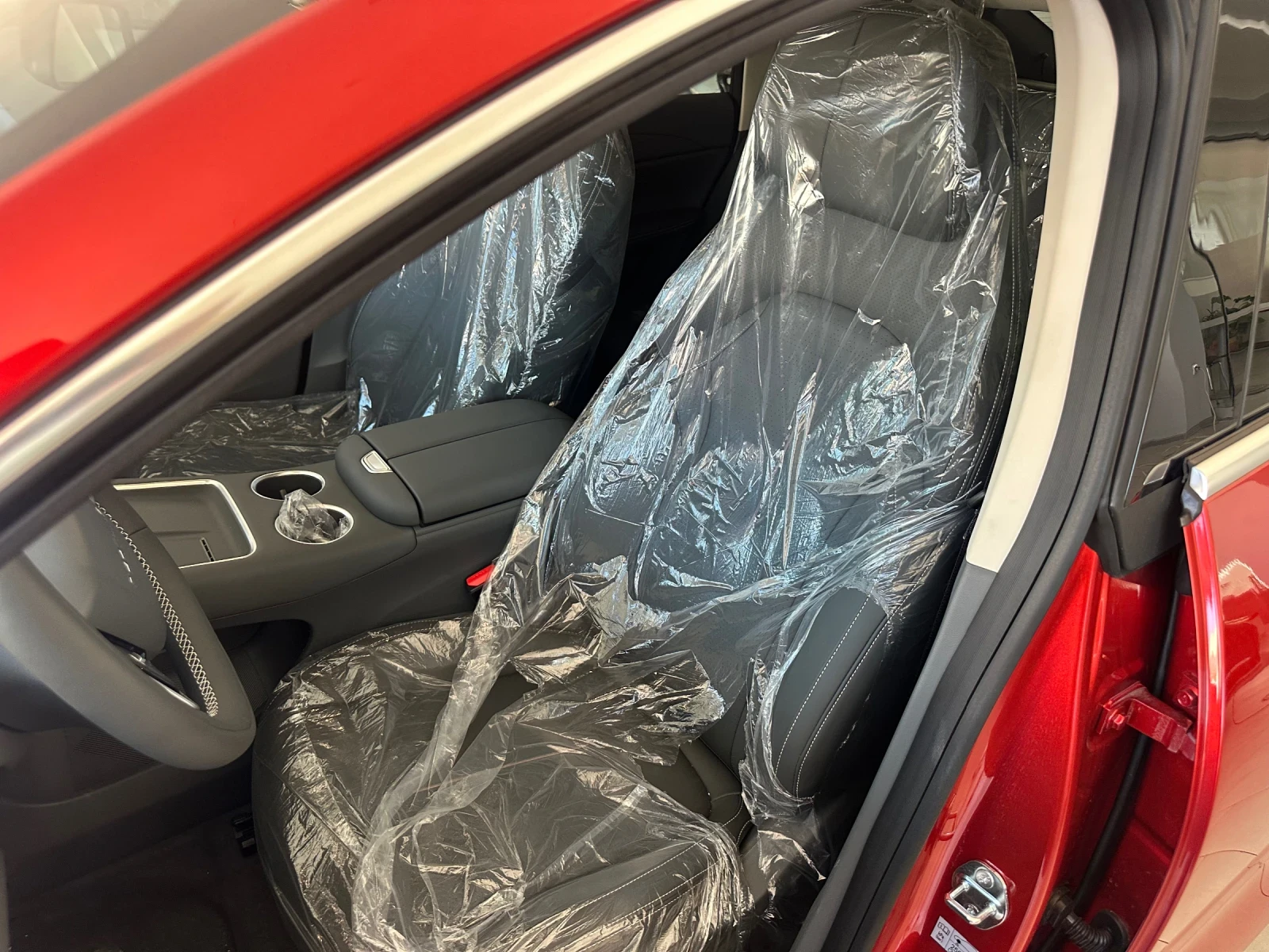 DONGFENG S7 REEV, снимка 7 - Автомобили и джипове - 56004613