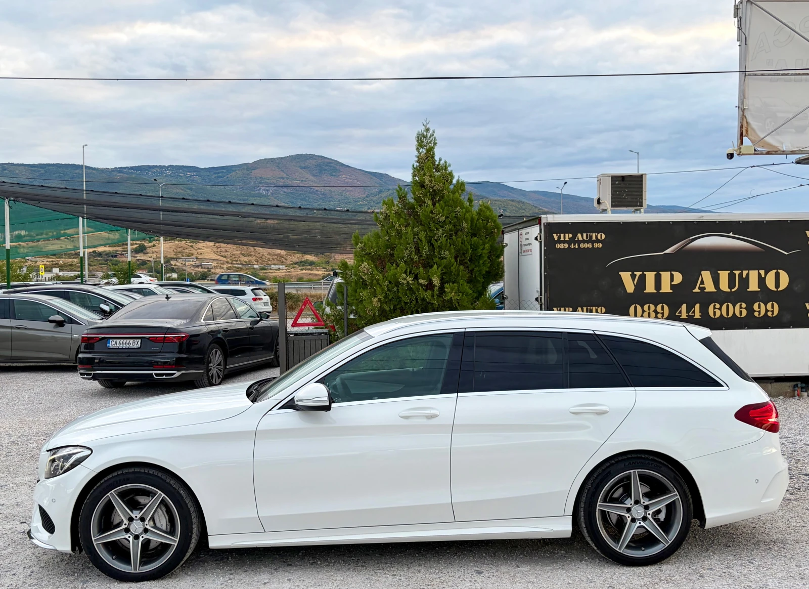 Mercedes-Benz C 220 AMG PACKET PREMIUM DISTRONIC PLUS HEAD UP 7GTRONIC, снимка 6 - Автомобили и джипове - 56089712
