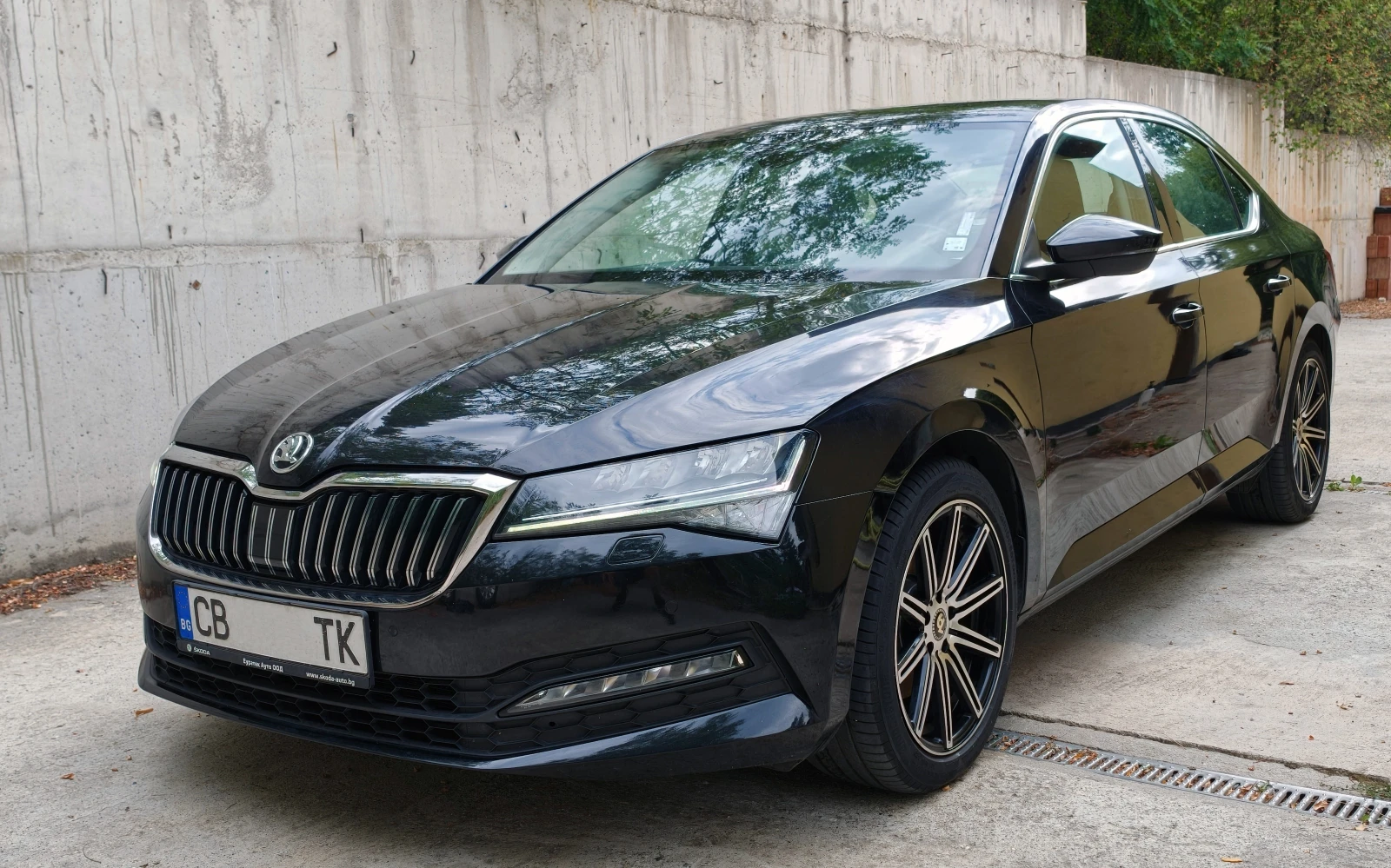 Skoda Superb 4x4/ 200к.с./ В гаранция, снимка 7 - Автомобили и джипове - 56217199
