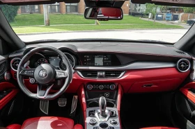 Alfa Romeo Stelvio 2021* TI* PANO* HARMAN* DIS* КРАЙНА ЦЕНА, снимка 7